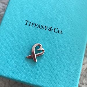 Authentic Tiffany & co. Paloma Picasso pendant.